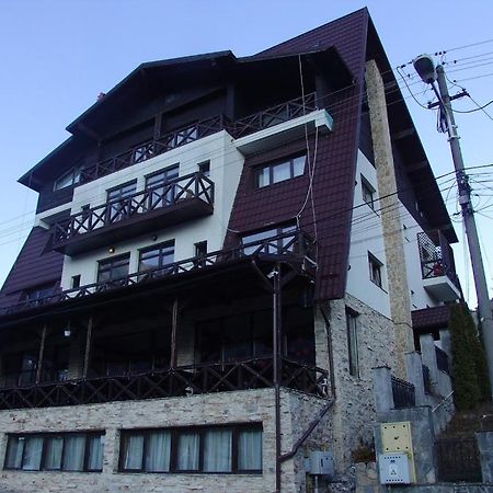 Отель Magic Club Буштени Экстерьер фото